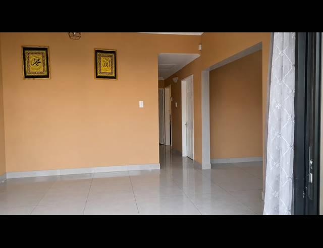 3 BEDROOM FREESTANDING FOR SALE IN TONGAAT CENTRAL